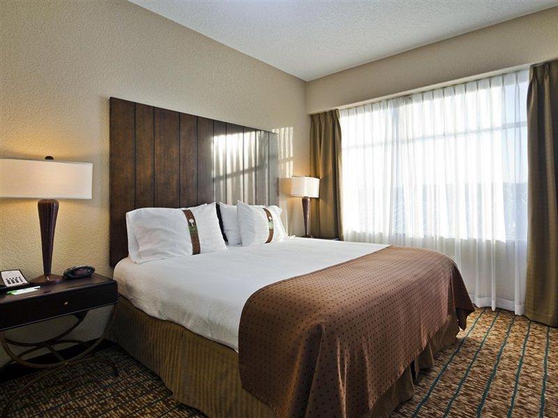 Holiday Inn San Antonio Northwest- Seaworld Area, An Ihg Hotel מראה חיצוני תמונה